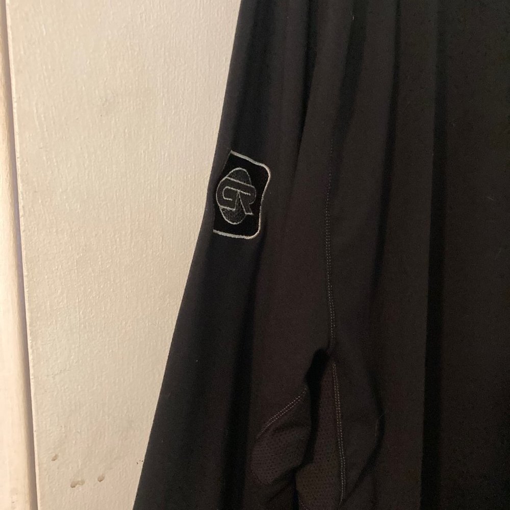 Levelwear 1/4 zip - Picture 6 of 8